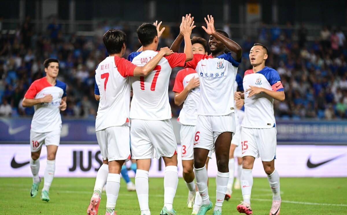 赛前曼城备战中超,战术微调细节曝光,媒体盛赞,训练强度明显提升的简单介绍 赛前曼城备战中超,战术微调细节曝光,媒体盛赞,训练强度明显提升的简单介绍