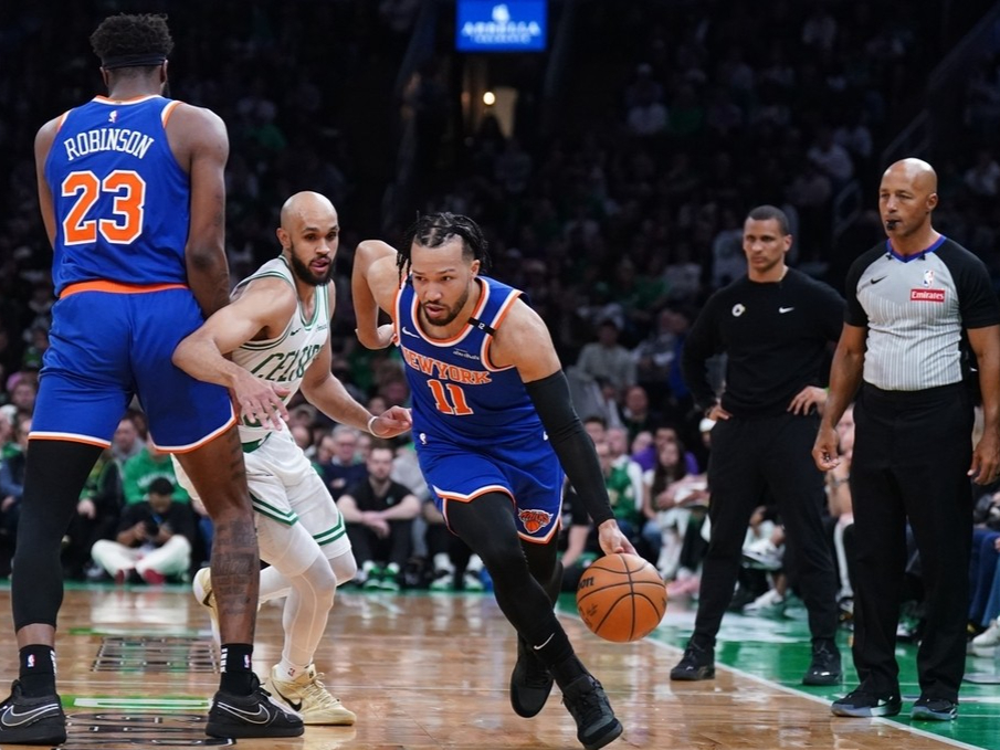 关于NBA季后赛倒计时；波士顿凯尔特人关键时刻门线救险；细节引发关注；管理层满意；更衣室氛围转暖的信息